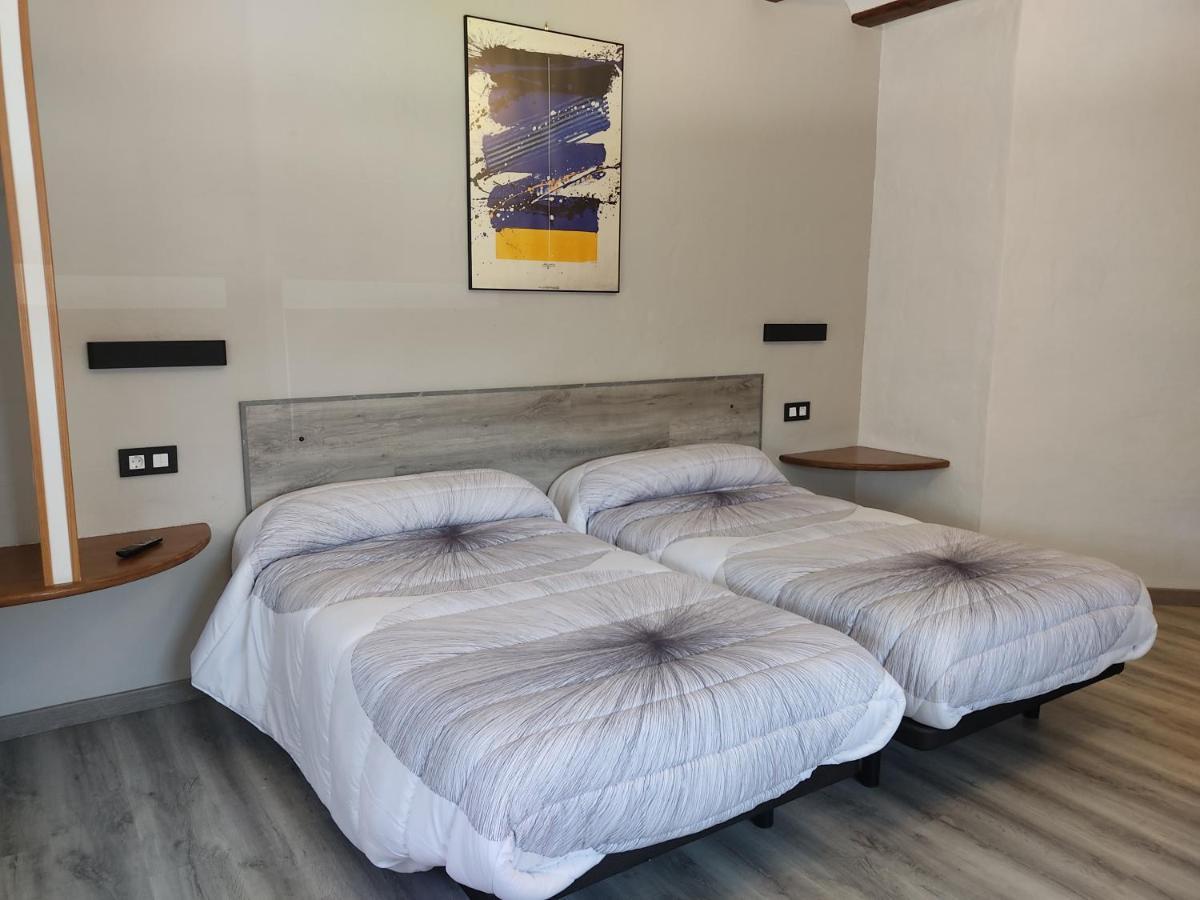 Hostal Suetxe Лос-Аркос Экстерьер фото