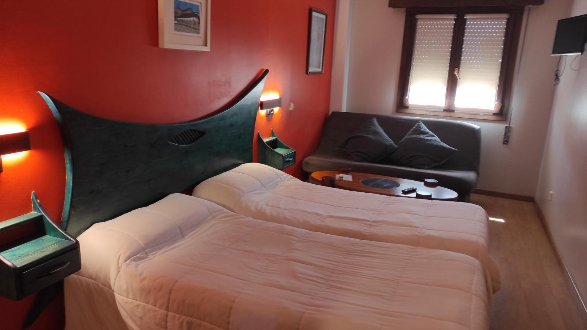 Hostal Suetxe Лос-Аркос Экстерьер фото