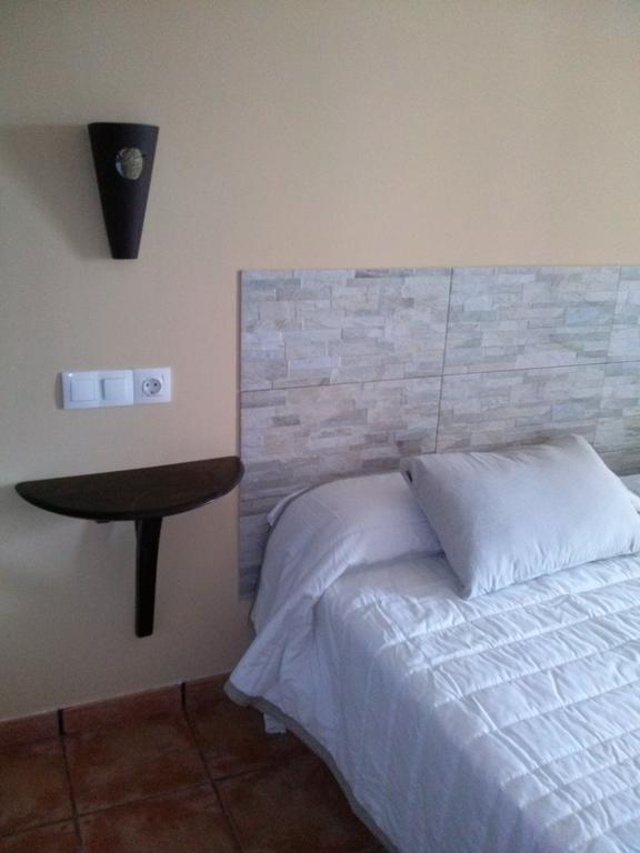 Hostal Suetxe Лос-Аркос Номер фото