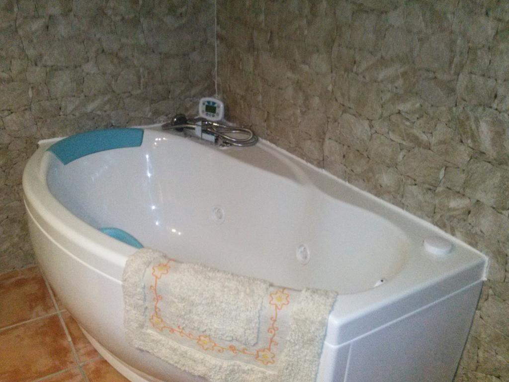 Hostal Suetxe Лос-Аркос Экстерьер фото